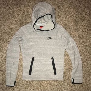 NIKE sweater